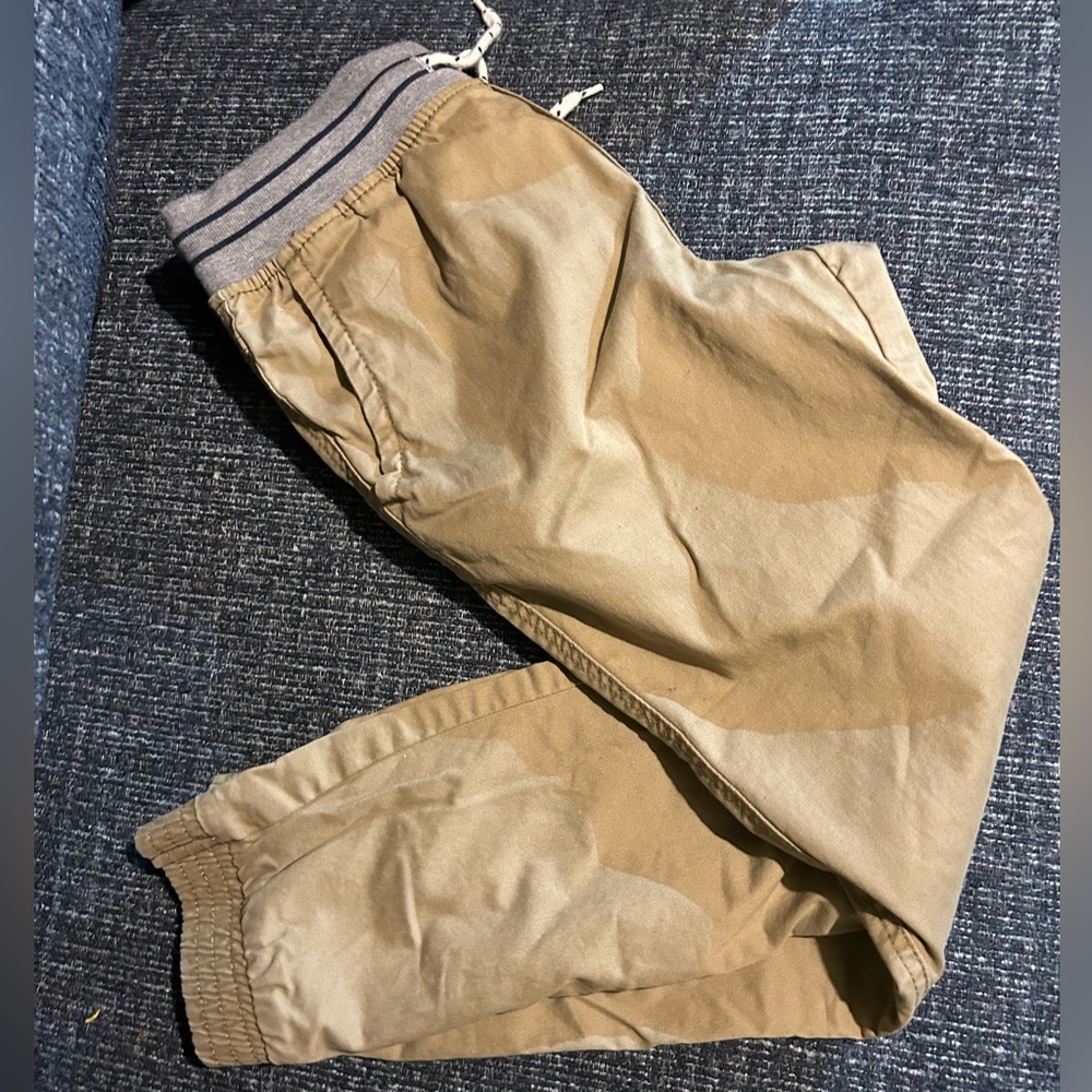Boys Cat & Jack khaki joggers
